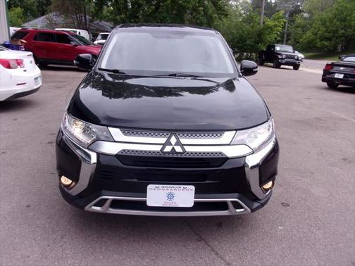 2019 Mitsubishi Outlander SE