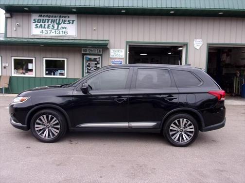 2019 Mitsubishi Outlander SE