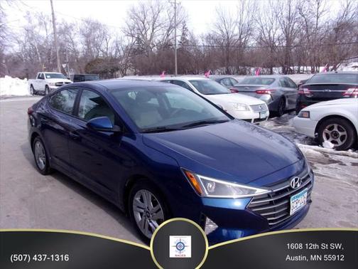 2020 Hyundai ELANTRA SEL