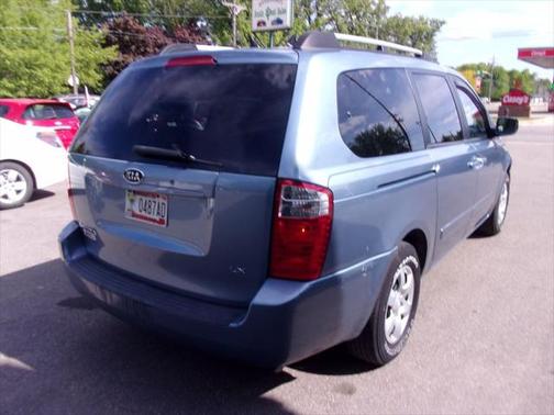 2007 Kia Sedona LX