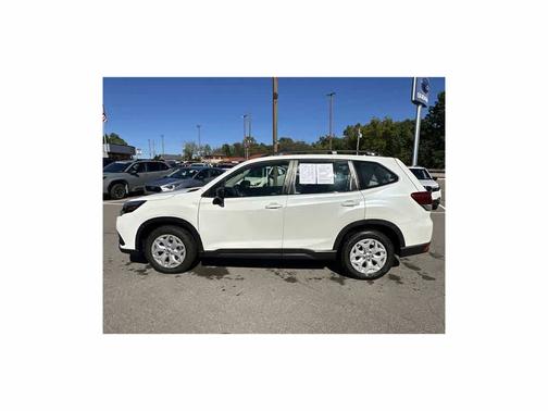 2022 Subaru Forester Base