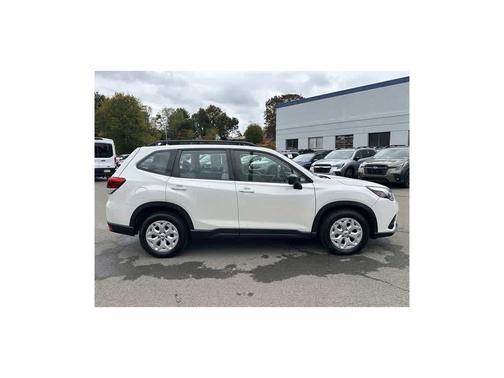 2022 Subaru Forester Base