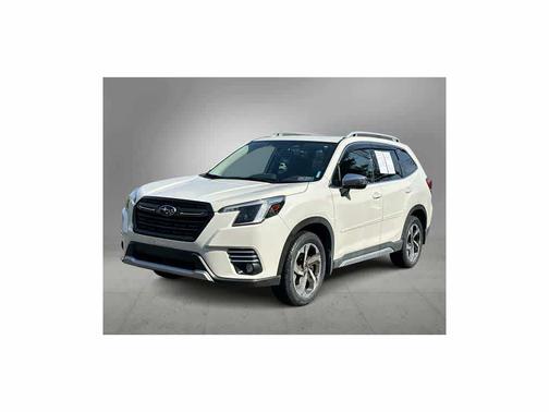 Crystal White Pearl 2024 Subaru Forester Touring