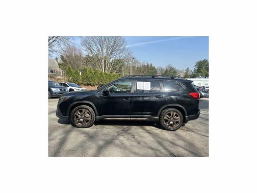 Crystal Black Silica 2025 Subaru Ascent Bronze Edition 7-Passenger