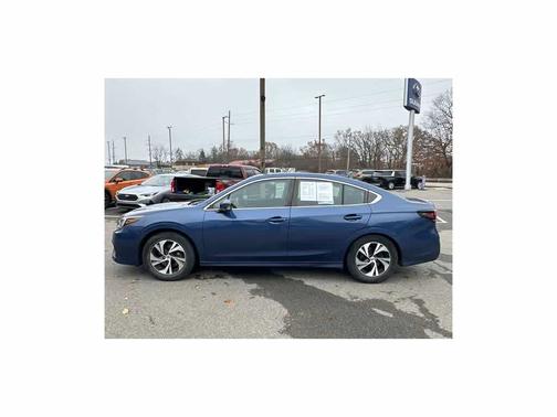 2022 Subaru Legacy Premium