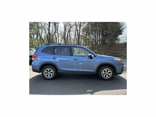 Horizon Blue Pearl 2021 Subaru Forester Premium