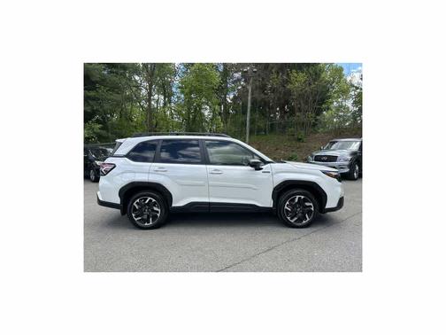 Crystal White Pearl 2025 Subaru Forester Premium Hybrid