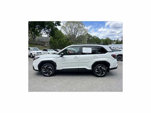 Crystal White Pearl 2025 Subaru Forester Premium Hybrid