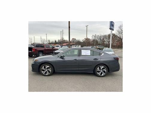 2022 Subaru Legacy Premium