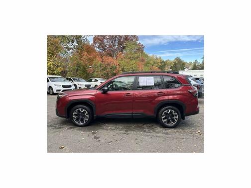 2025 Subaru Forester Premium