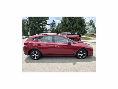 2023 Subaru Impreza Premium