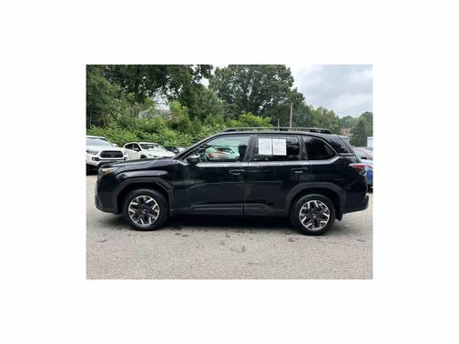 Crystal Black Silica 2026 Subaru Forester Premium