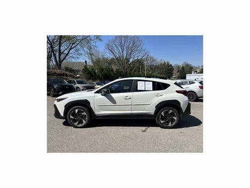Crystal White Pearl 2025 Subaru Crosstrek Limited