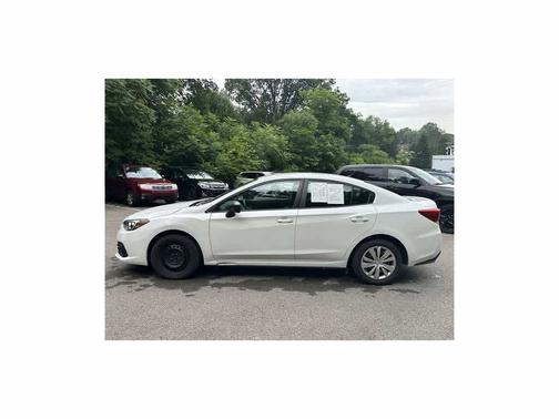 2022 Subaru Impreza Base