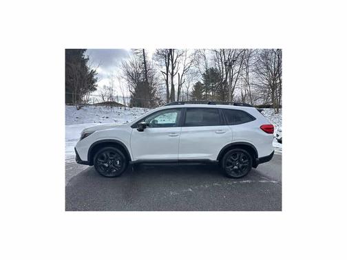 2025 Subaru Ascent Onyx Edition Touring 7-Passenger