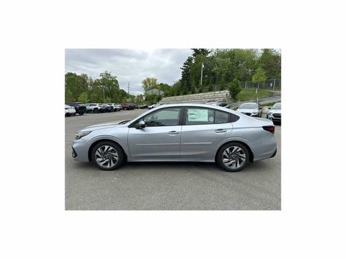 2025 Subaru Legacy Limited