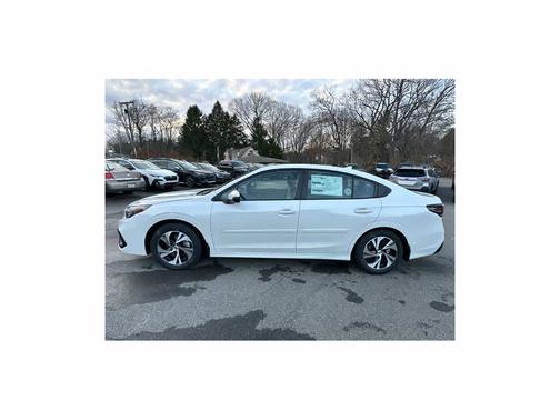 2025 Subaru Legacy Premium