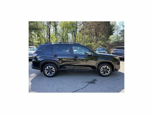 Crystal Black Silica 2026 Subaru Forester Premium
