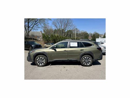 Autumn Green 2025 Subaru Outback Limited