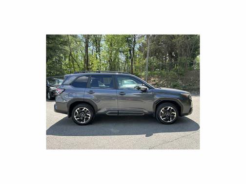 Magnetite Gray 2025 Subaru Forester Limited Hybrid
