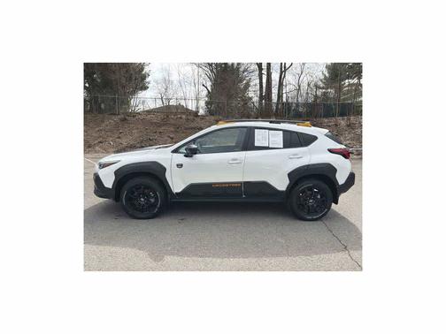 Crystal White Pearl 2025 Subaru Crosstrek Wilderness