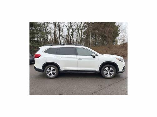 2022 Subaru Ascent Premium 8-Passenger