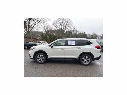 2022 Subaru Ascent Premium 8-Passenger