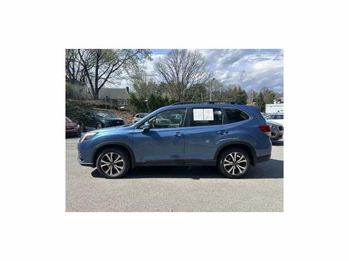 Horizon Blue Pearl 2023 Subaru Forester Limited