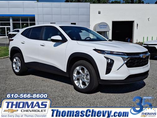 Summit White 2025 Chevrolet Trax LS