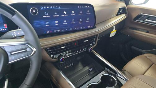 2025 Chevrolet Suburban 4WD High Country