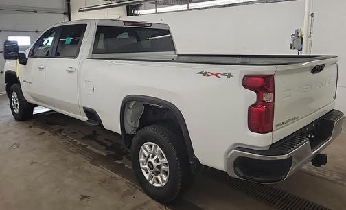 Summit White 2025 Chevrolet Silverado 2500 LT