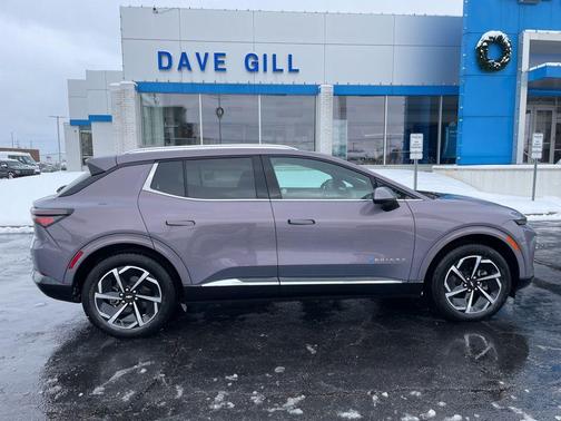 2025 Chevrolet Equinox EV LT