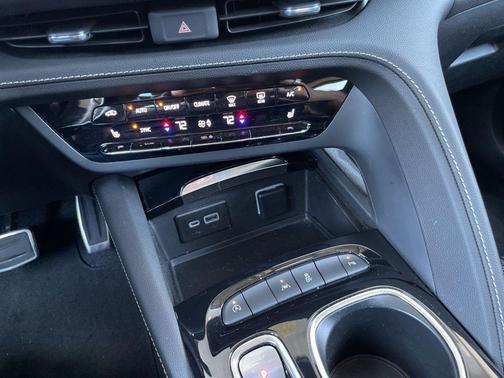 2022 Buick Envision FWD Preferred