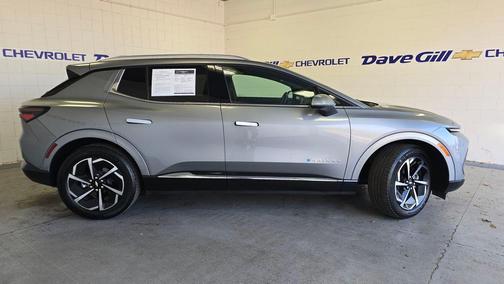 2025 Chevrolet Equinox EV LT
