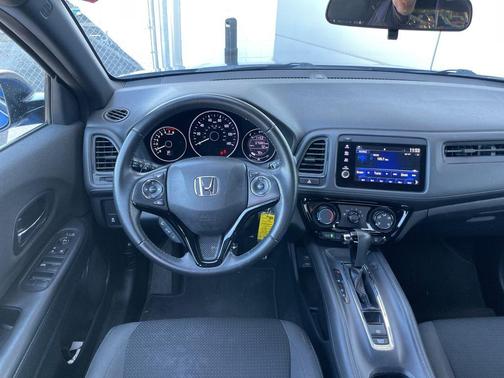 2022 Honda HR-V AWD Sport