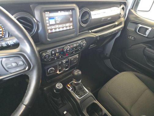 2022 Jeep Wrangler Unlimited Sport Altitude