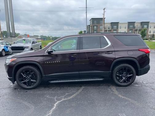 2021 Chevrolet Traverse LT Cloth