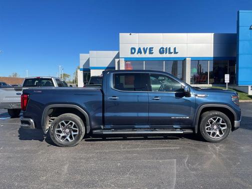 2022 GMC Sierra 1500 SLT