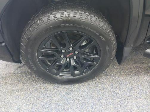 2023 GMC Sierra 1500 Pro