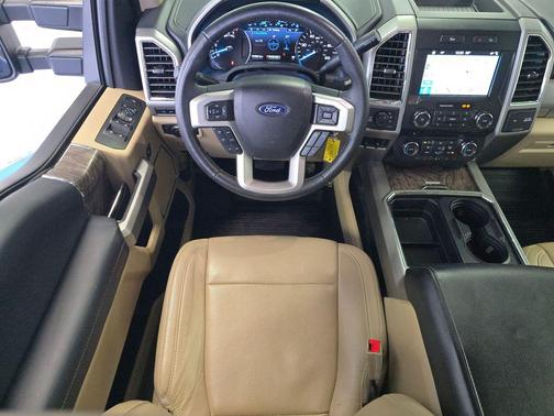 Blue Jeans Metallic 2018 Ford F-250 Lariat