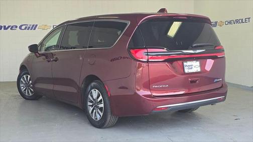 2022 Chrysler Pacifica Hybrid Touring L