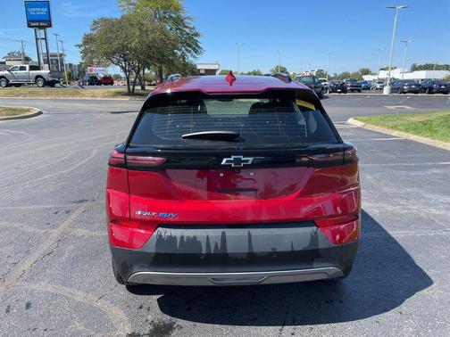 2023 Chevrolet Bolt EUV FWD LT