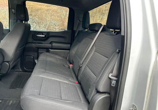 2022 Chevrolet Silverado 1500 Custom Trail Boss