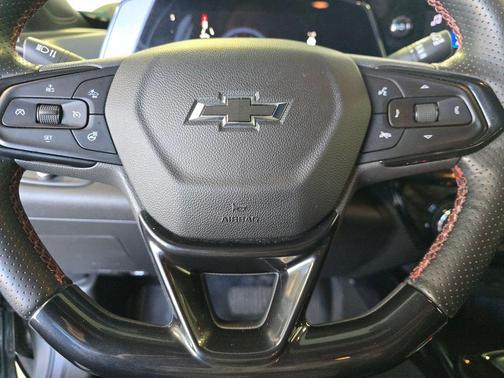 Sterling Gray Metallic 2024 Chevrolet Trax FWD 2RS