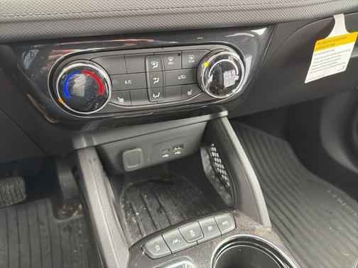 Fountain Blue 2024 Chevrolet Trailblazer LT