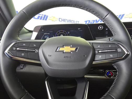 Mosaic Black Metallic 2026 Chevrolet Equinox 1LT