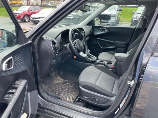 2024 Kia Soul EX