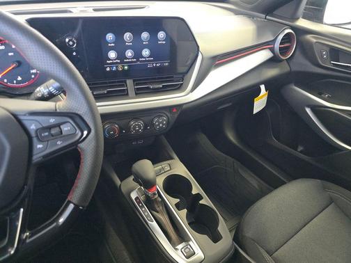 2026 Chevrolet Trax FWD 1RS