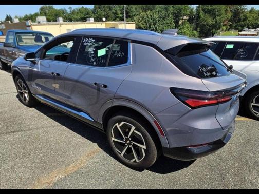 2025 Chevrolet Equinox EV LT