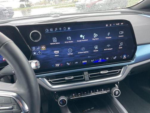 2025 Chevrolet Equinox EV LT